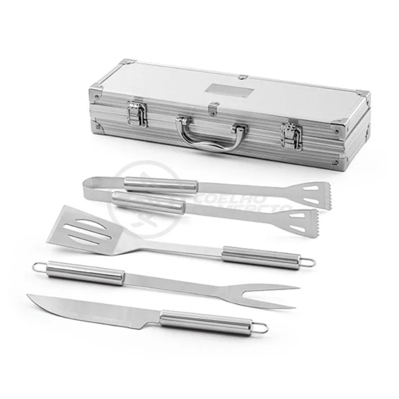 Kit P/ Churrasco Com 4Pçs Inox Espátula Faca Garfo Pegador