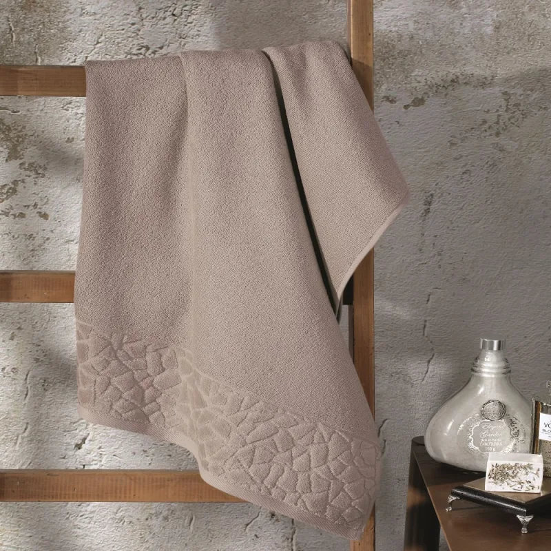 Toalha de Banho Felpuda Jacquard Confort 0,70x1,40 Fj-6509 - Dohler - Banho