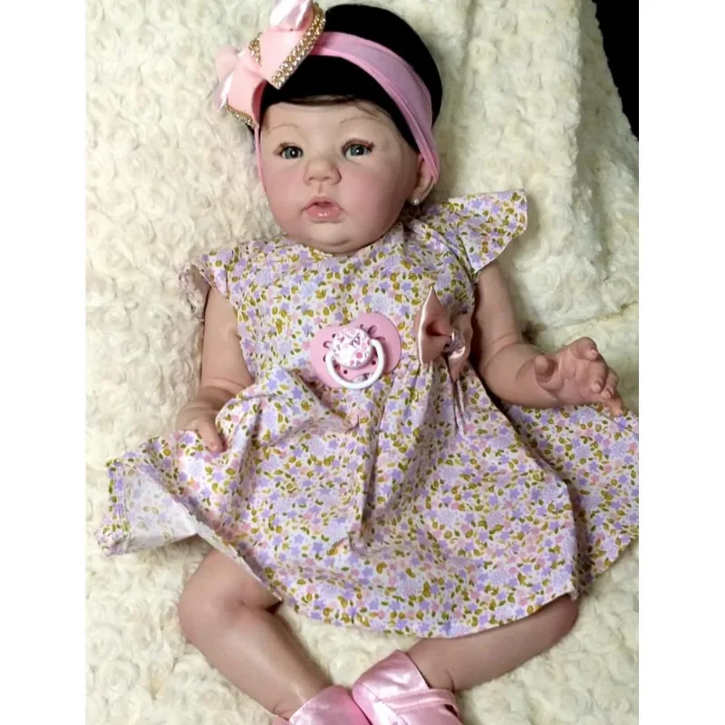 Boneca Reborn toda de Silicone