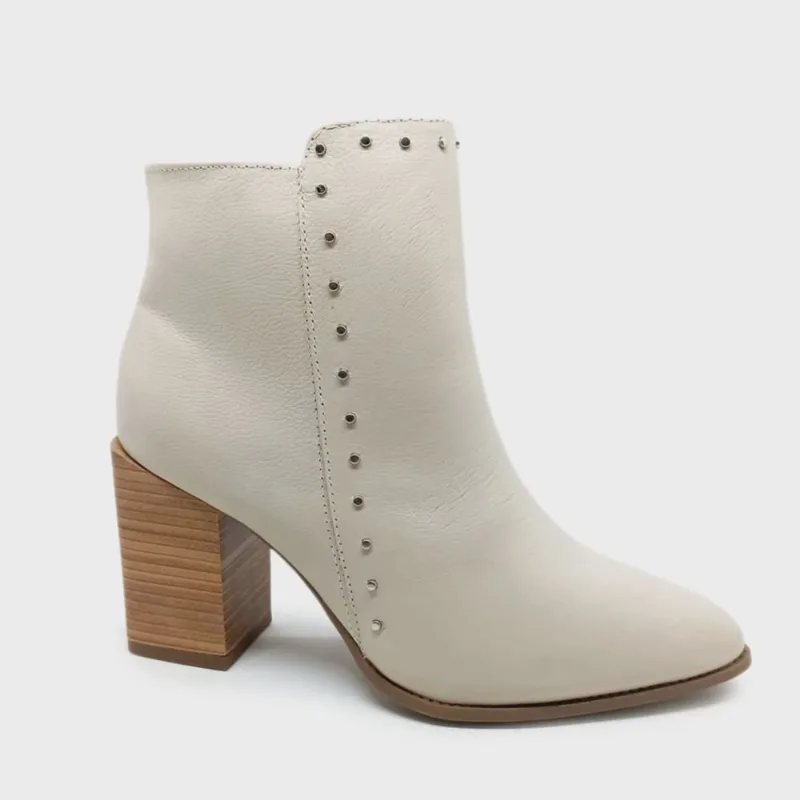 Bota Feminina Cano Baixa Salto Médio Off White Monopólio