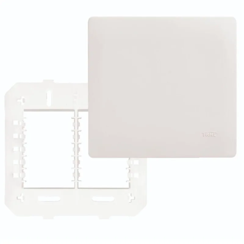 Placa Com Suporte 4""x 4"" Cega - 3638 - Fame Placa C-suporte 4x4 Cega Fame 003638