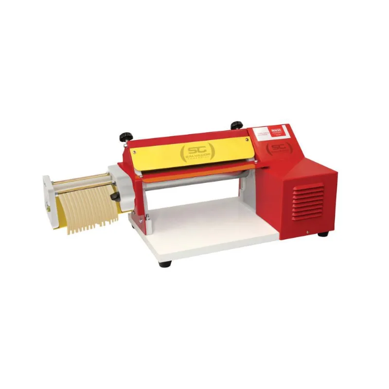 Cilindro Laminador Elétrico 28 Cm Vermelho c/ Cortador Talharim Bivolt 1009 - Malta