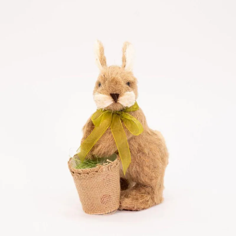 Coelho De Páscoa Em Palha Segurando Cestinho Enfeite 25cm