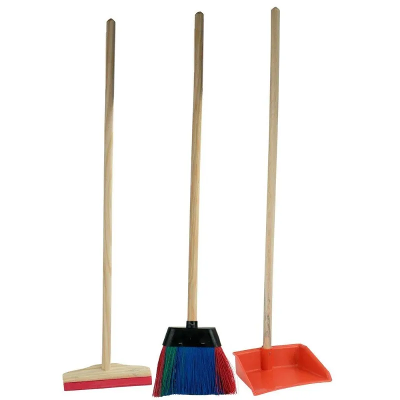 Kit Vassoura Rodo E Pá Infantil De Madeira 63cm - Tudo Em Caixa