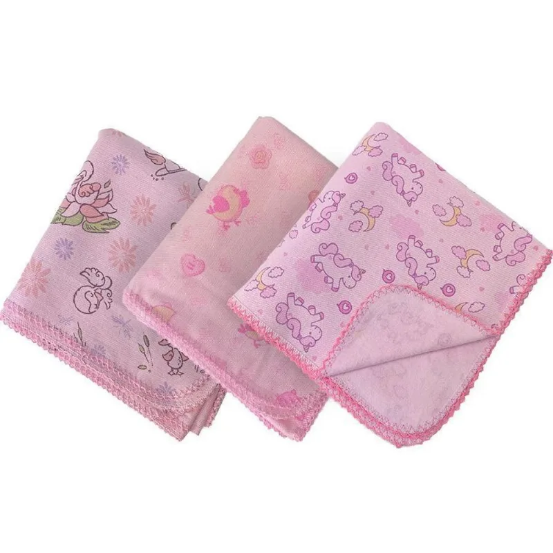 Kit 3 Cueiro Flanelado Estampado 80X80 Com Crochê Feminino