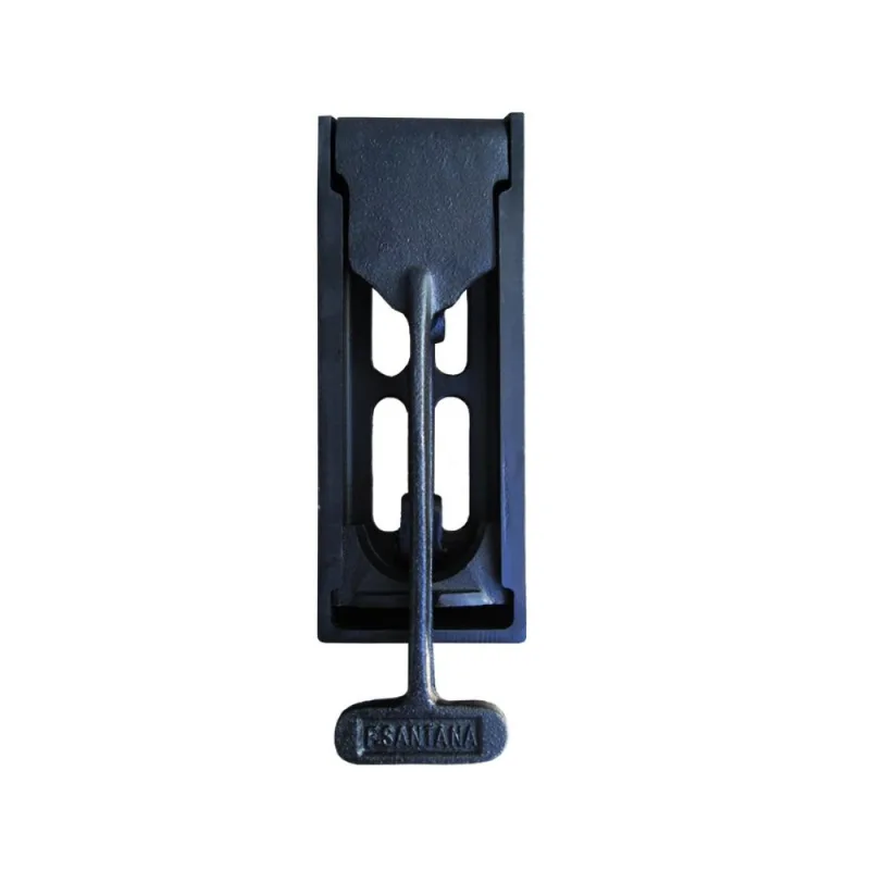 Amassador De Lata Latão Em Ferro Fundido Santana 33x10cm