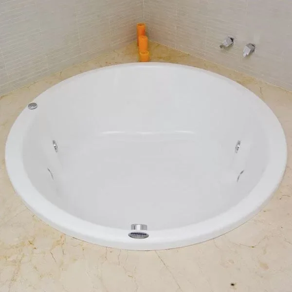 Banheira de Hidromassagem Ouro Fino Vitóriacril Premium 1,50m x 43cm 06 Jatos - Ourofino