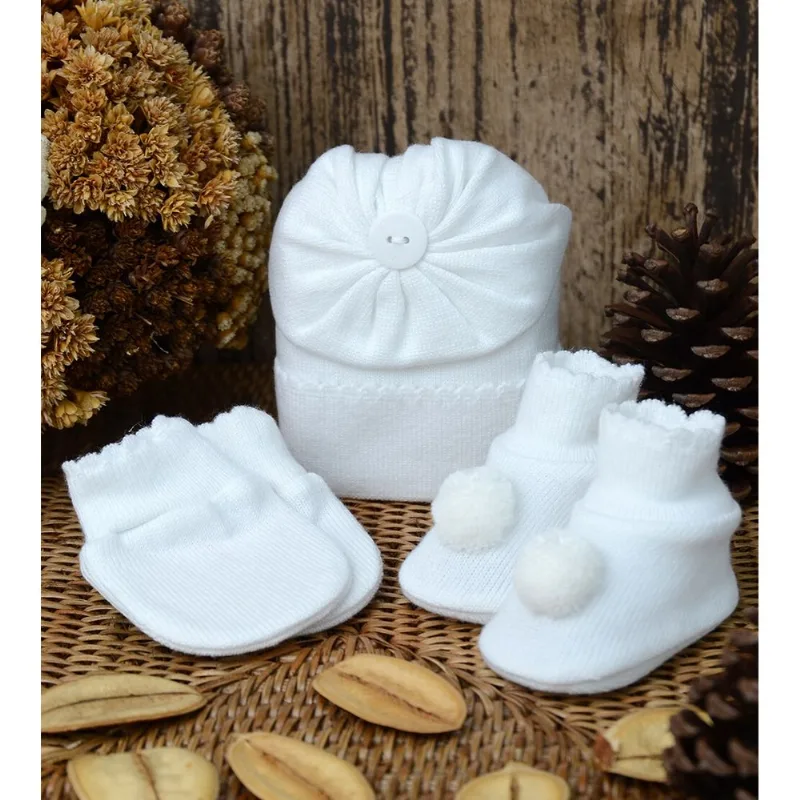 Kit Touca Luva e Sapato Pompom 1016 - Tam. RN Branco