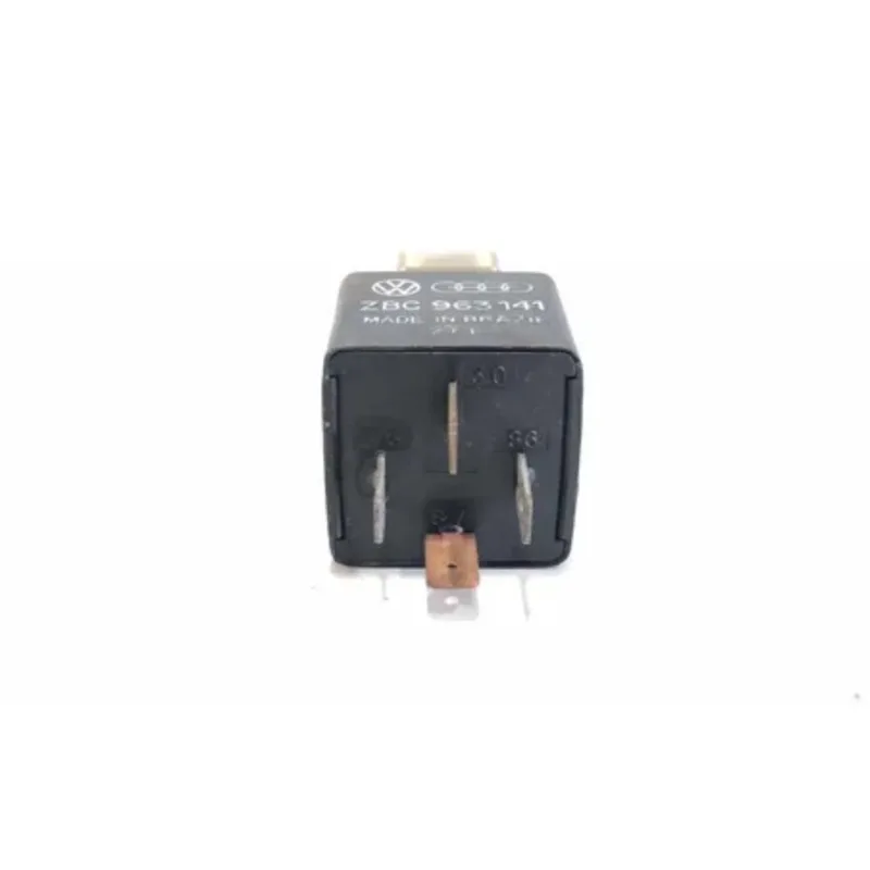 Relê Auxiliar Farol De Milha Vw Santana Zbc963141