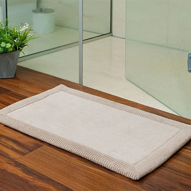 TAPETE MICRODRY 0,45 X 0,75 BEGE/UNICO