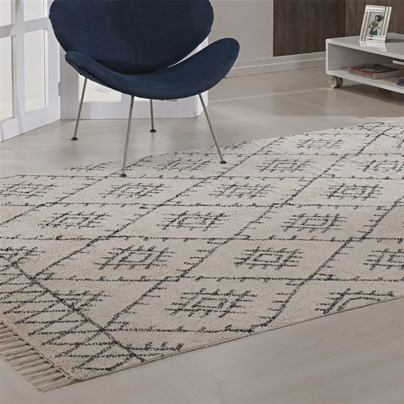 TAPETE BANNU 1,00 X 1,50 PRETO