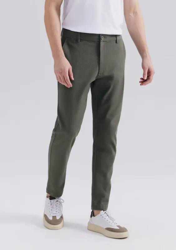 Calça Em Sarja Masculina Taper Chino - Verde - Hering Adulto - Calças