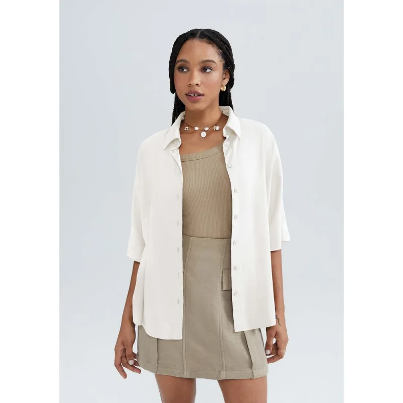 Camisa Feminina Manga Curta Em Linho - Creme G