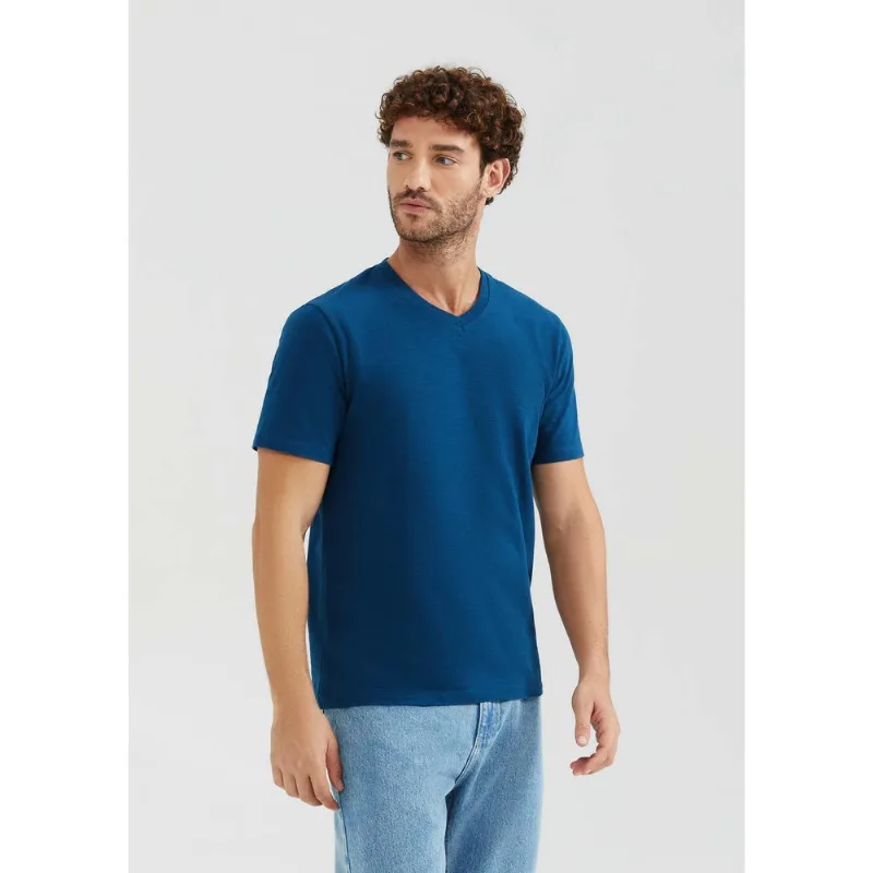 Camiseta Básica Masculina Slim Gola V Em Malha Flamê - Azul EXG