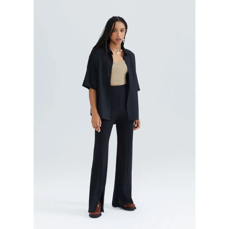 Calça Feminina Cintura Alta Slim Flare - Preto XG