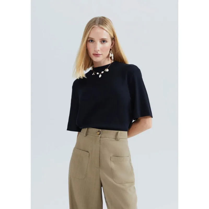 Blusa Feminina Manga Curta Em Ribana - Preto XG