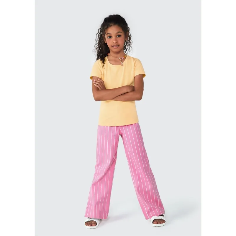 Blusa Básica Infantil Menina Manga Curta Slim Com Bordado Coração - Amarelo 008