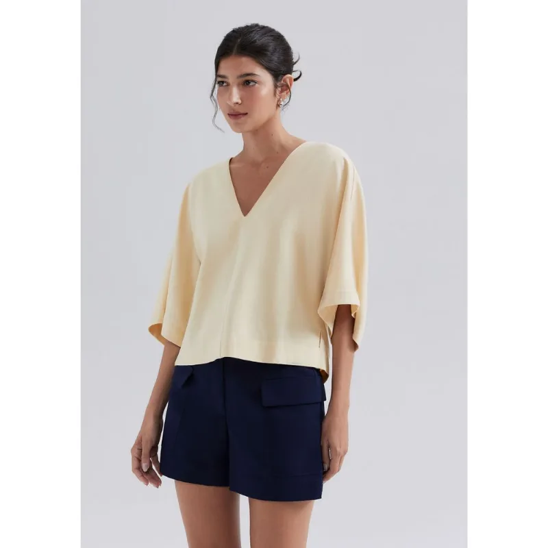 Blusa Feminina Em Viscolinho - Creme XG