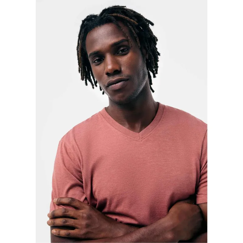 Camiseta Básica Masculina Manga Curta Decote V World - Marsala EXG