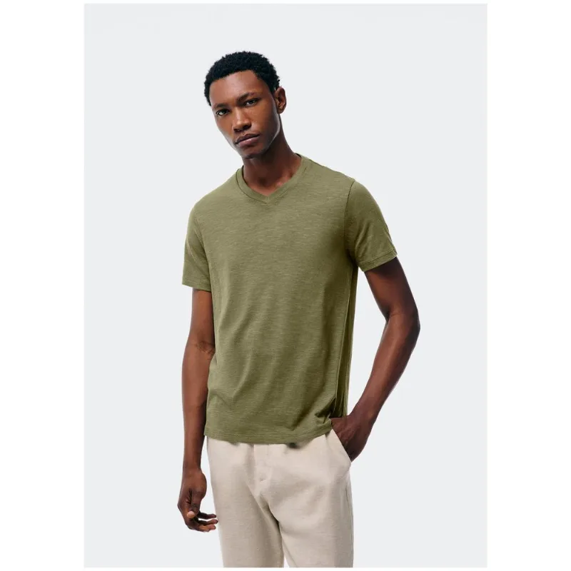 Camiseta Básica Masculina Slim Gola V Em Malha Flamê - Verde M