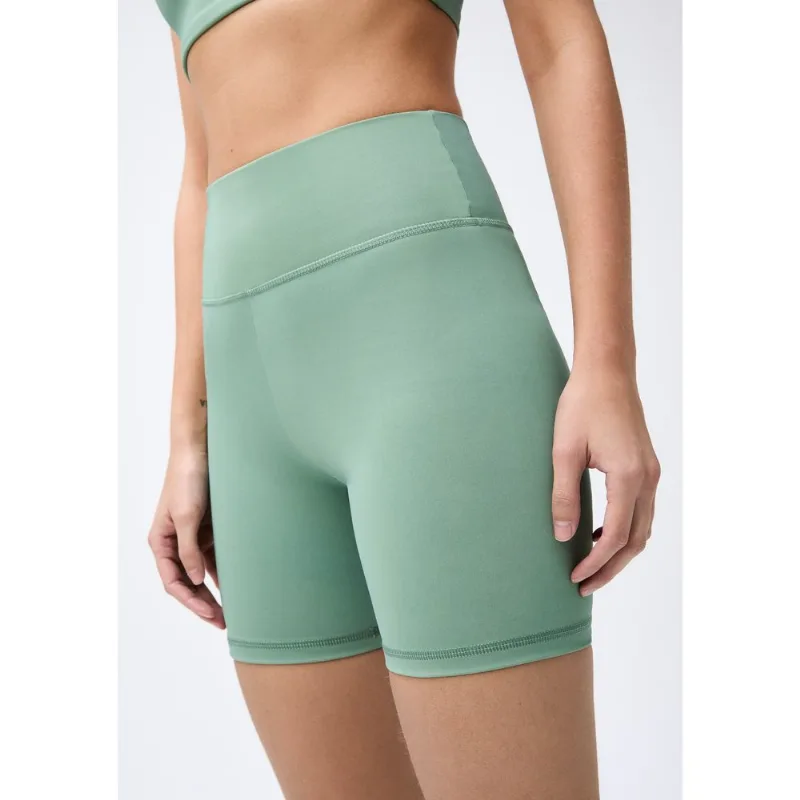 Bermuda Esportiva Feminina Biker com Fio LYCRA® - Verde XP