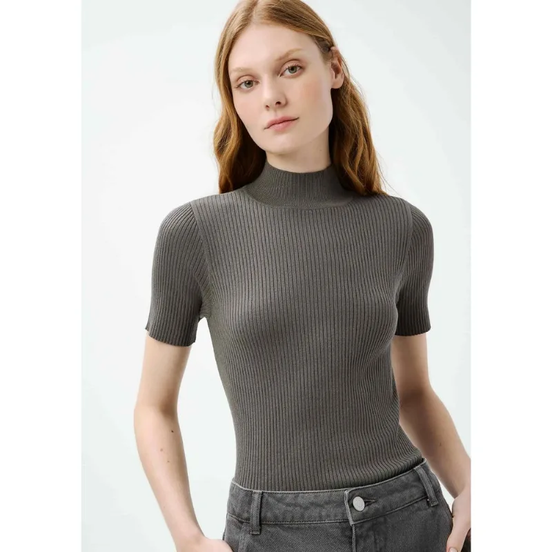 Blusa Feminina Gola Alta Em Tricô Leve - Cinza XG