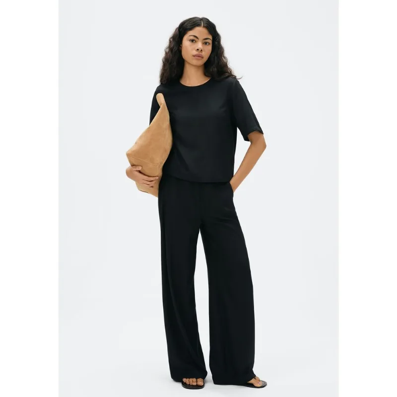 Calça Feminina Reta Cintura Média - Preto 046