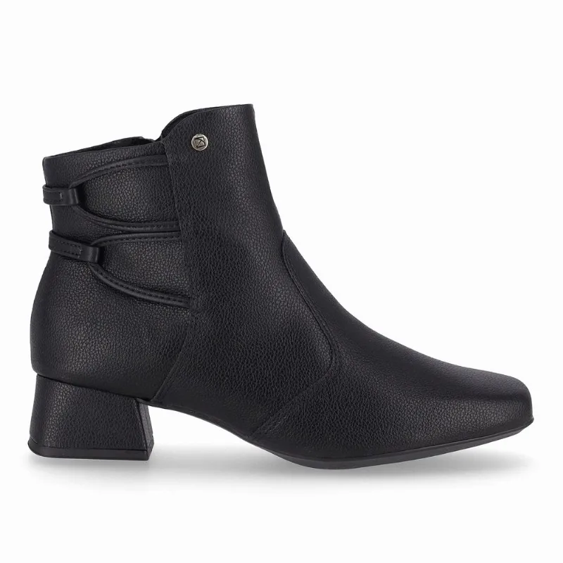 Bota Tati Cano Curto Salto Médio Preto 35