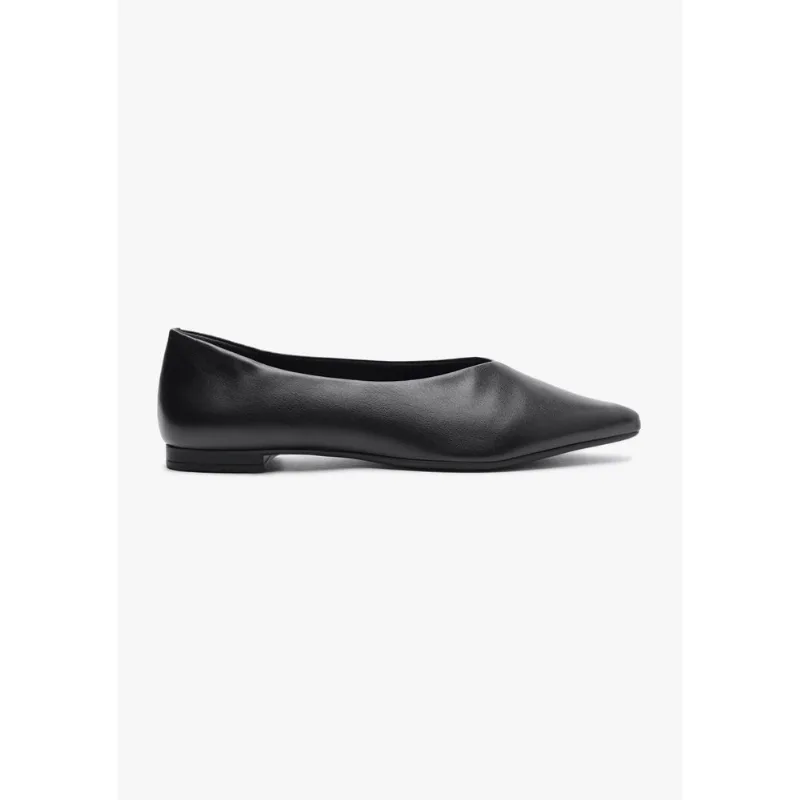 Sapatilha Bico Fino - Preto 037