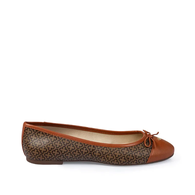 Sapatilha Bico Redondo Monograma Caramelo Laço 33