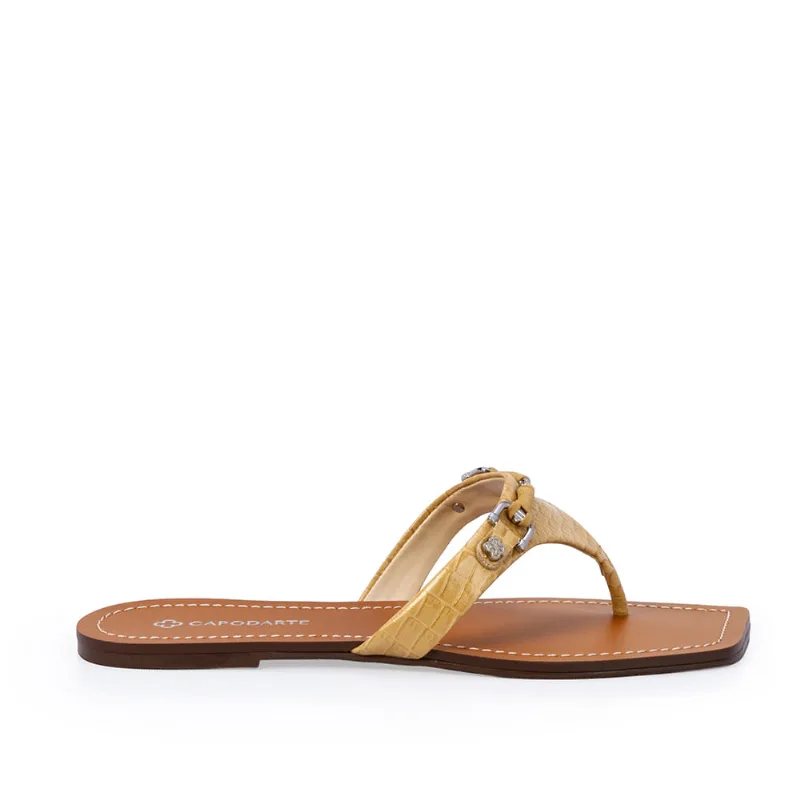 Chinelo Rasteiro de Couro Savana Bico Quadrado 35