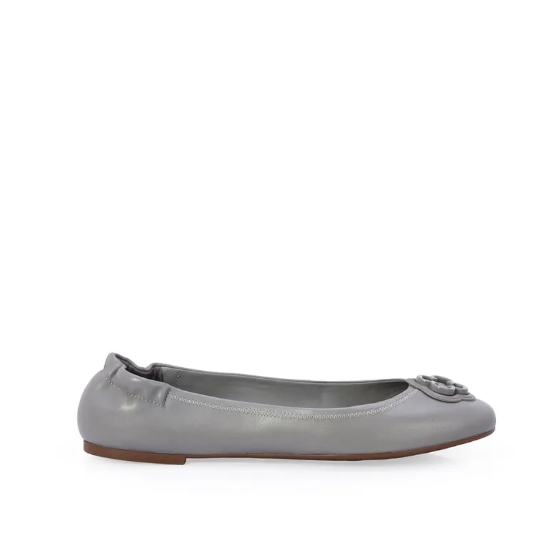 Sapatilha Ballerina Couro Cinza Carbono Catherine 36