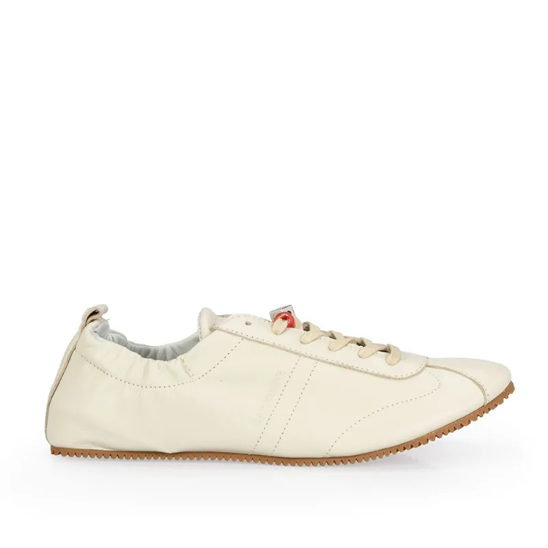 Tênis Ballerina Branco Duna de Couro + 4 Pins 34 - CAPODARTE