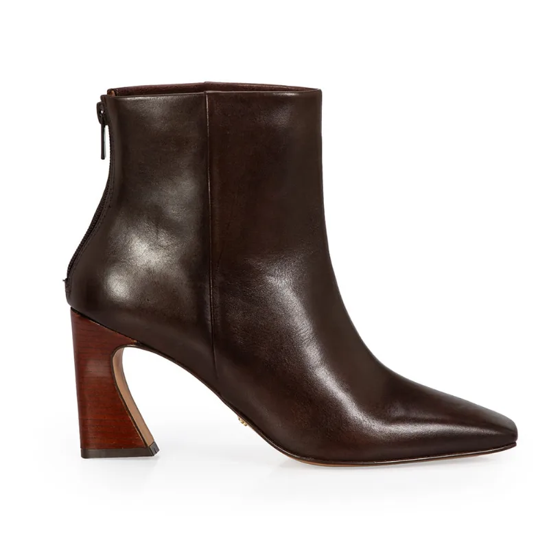 Bota Cano Curto Couro Marrom Cacau 36