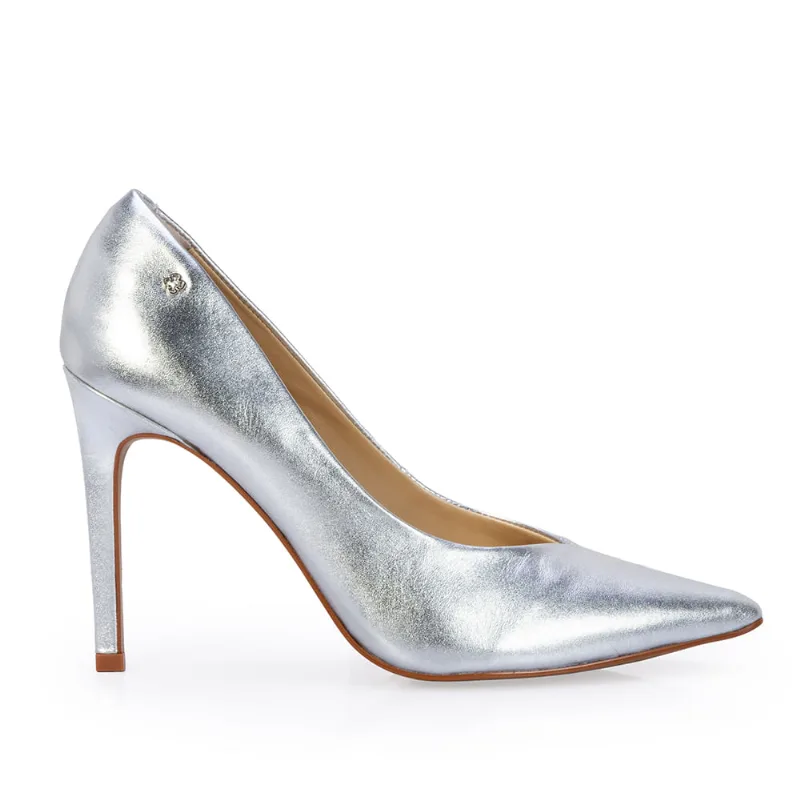 Scarpin Salto Alto Fino Couro Metalizado Prata 37 - CAPODARTE