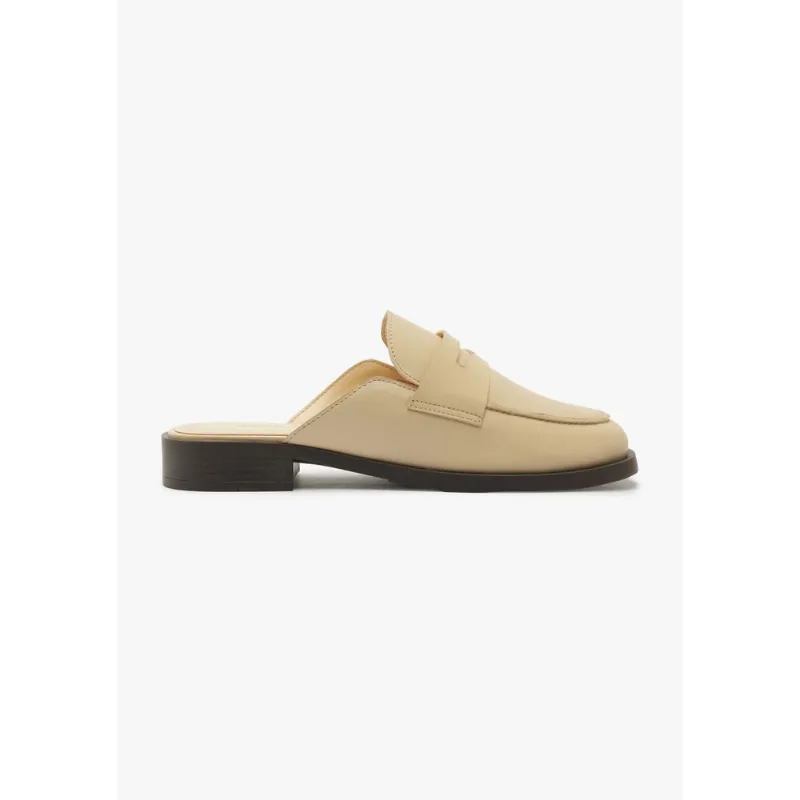 Mocassim Feminino Em Couro - Bege 034