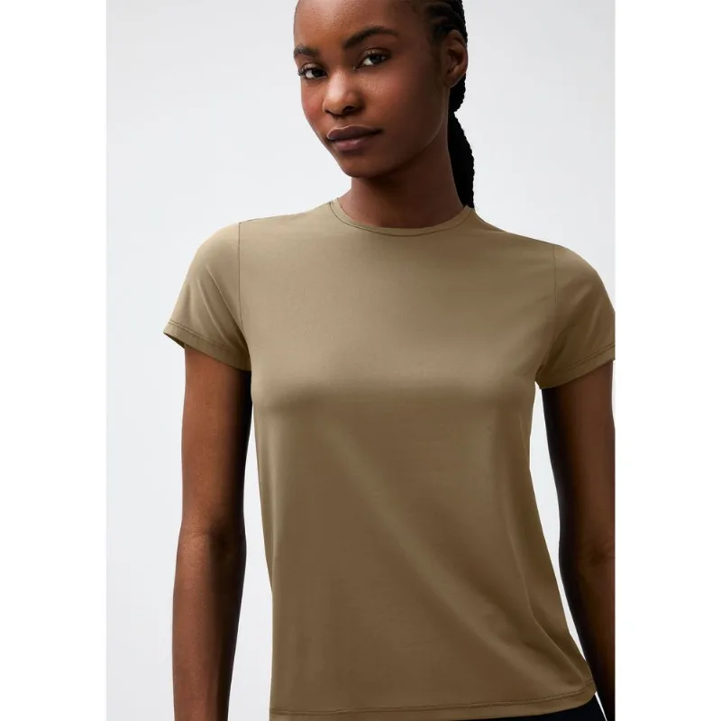 Camiseta Esportiva Básica Feminina Proteção UV - Bege P