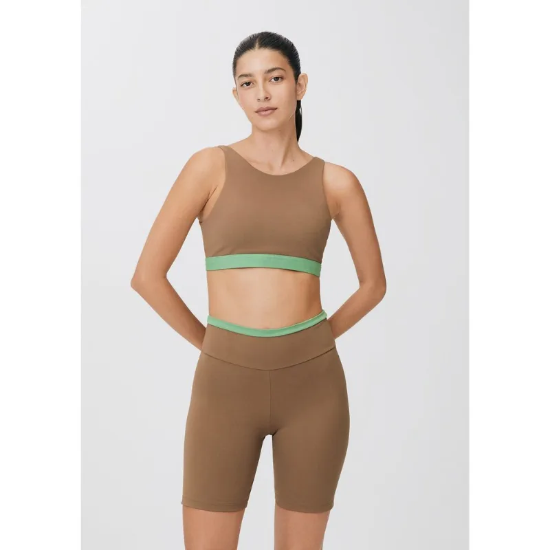 Bermuda Esportiva Feminina Com Fio Lycra® - Marrom G