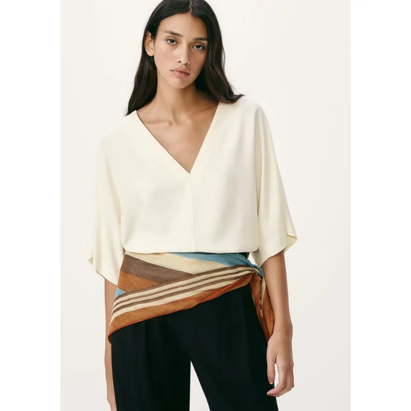Blusa Feminina Decote V Manga 3/4 - Creme M