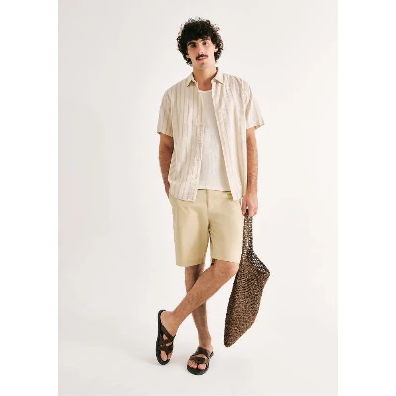 Bermuda Básica Masculina Chino - Bege 038