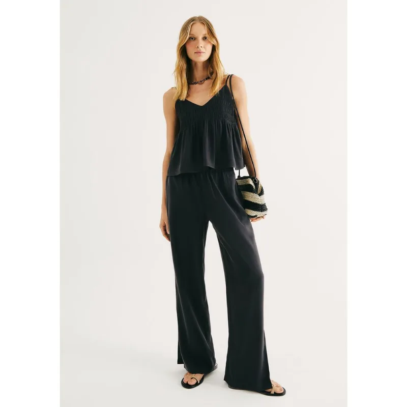 Calça Feminina Reta Em Peach Touch - Preto XP