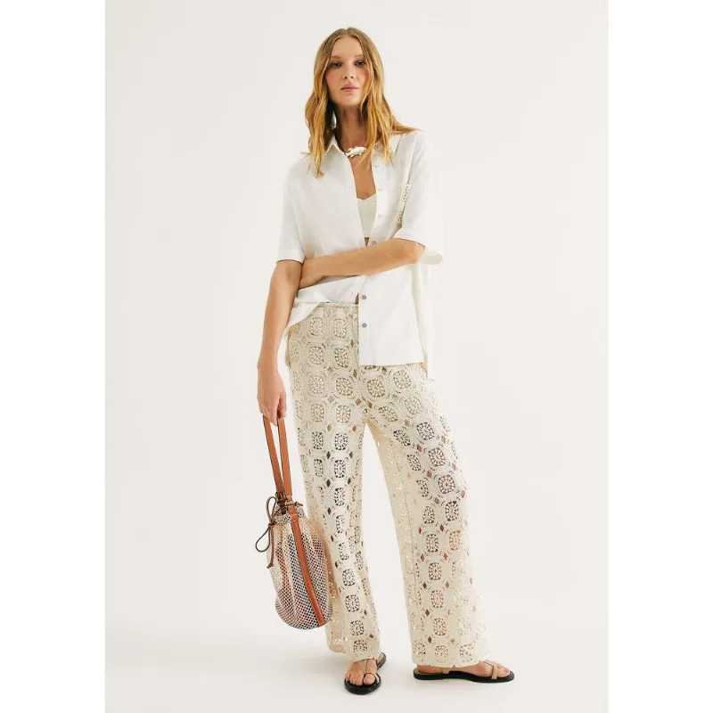 Calça Feminina Reta Em Crochê - Off white XG