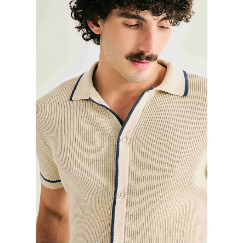 Camisa Masculina Manga Curta Em Tricô - Bege P
