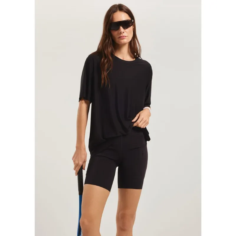 Camiseta Esportiva Feminina Oversized - Preto G