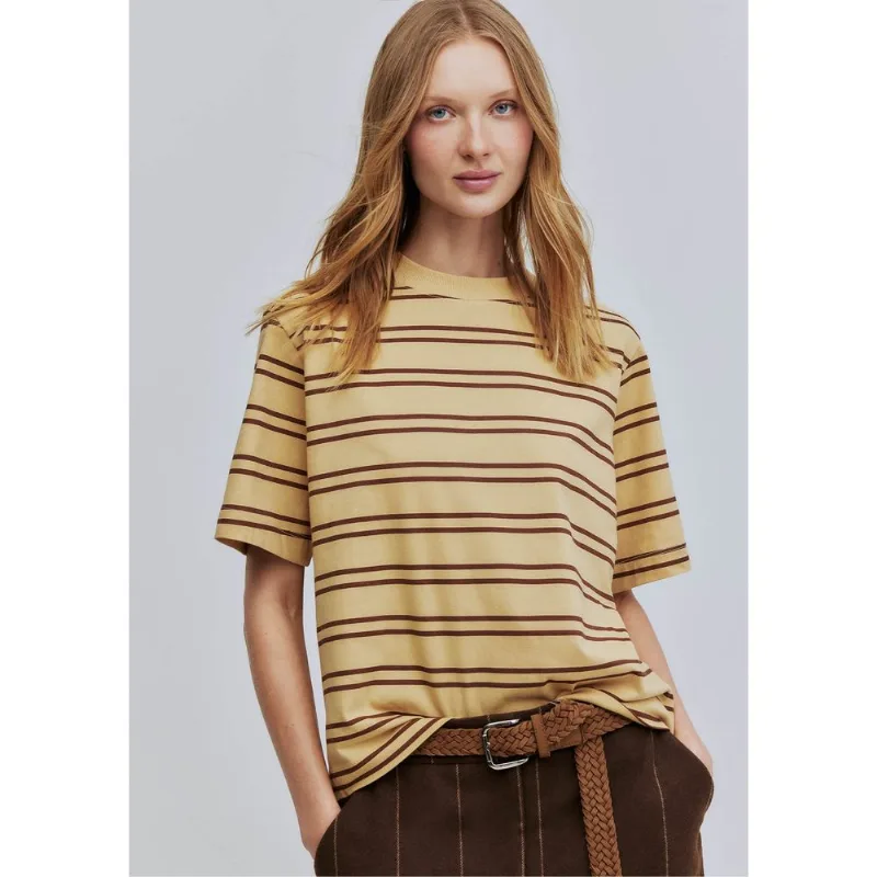 Camiseta Feminina Box Listrada Hering + Welcome - Bege P
