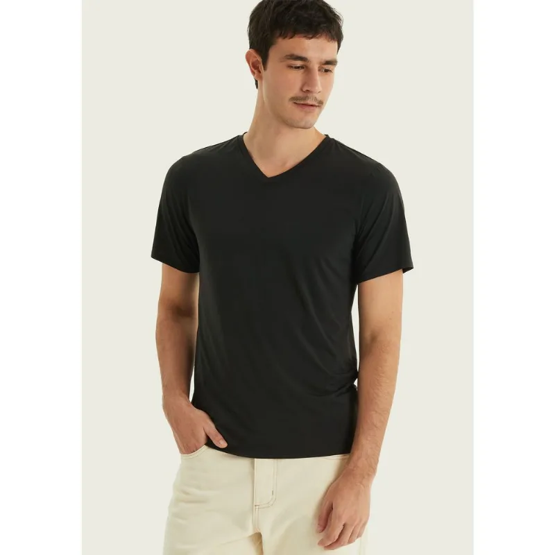 Camiseta Masculina Segunda Pele Gola V Hering Refresca - Preto P