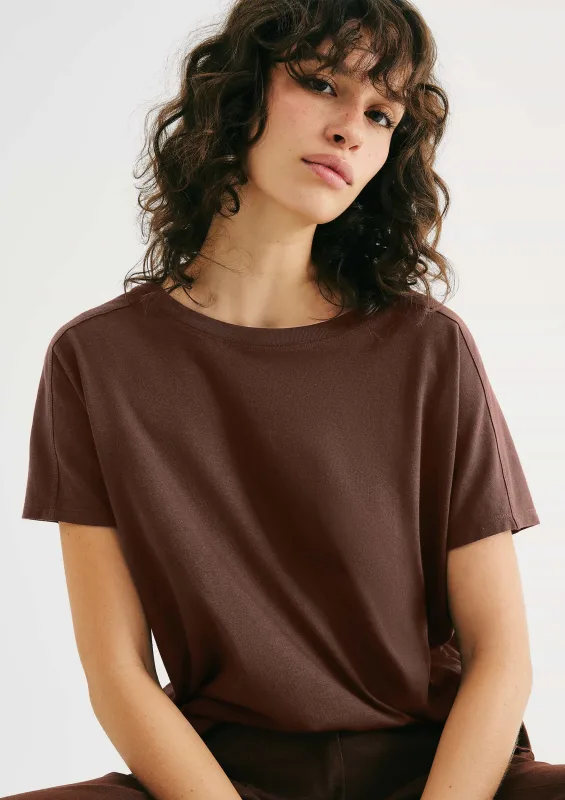 Blusa Feminina Regular Em Viscose - Marrom - Hering Adulto - Blusas