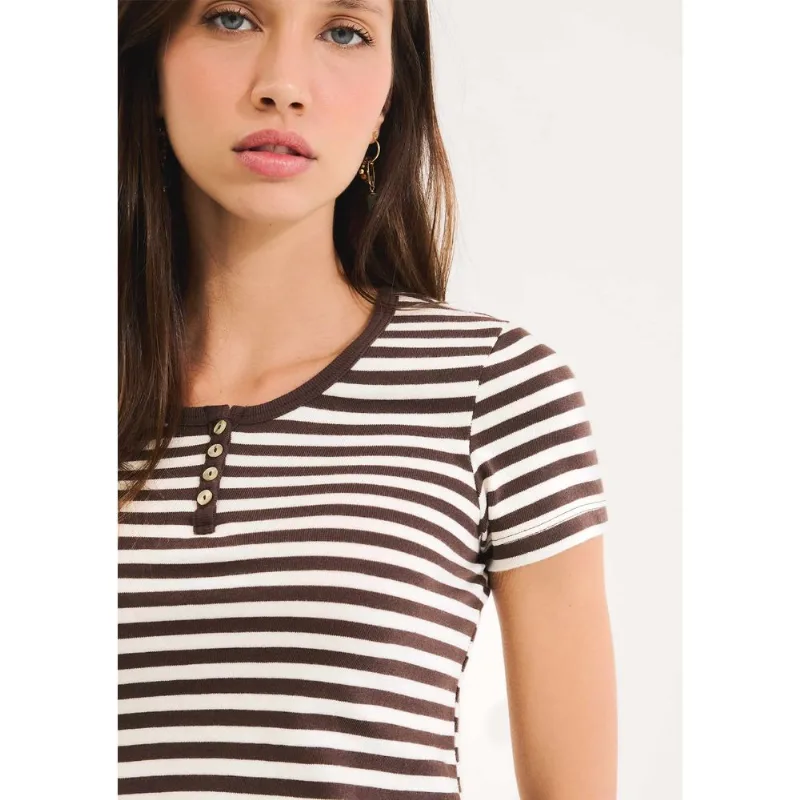 Blusa Feminina Listrada Em Malha Binada Com Botões - Marrom G