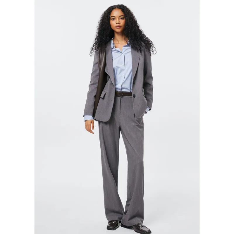 Calça Feminina Alfaiataria Reta - Cinza 040