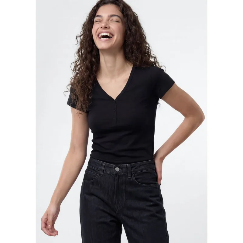 Blusa Feminina Decote V Canelada - Preto XP